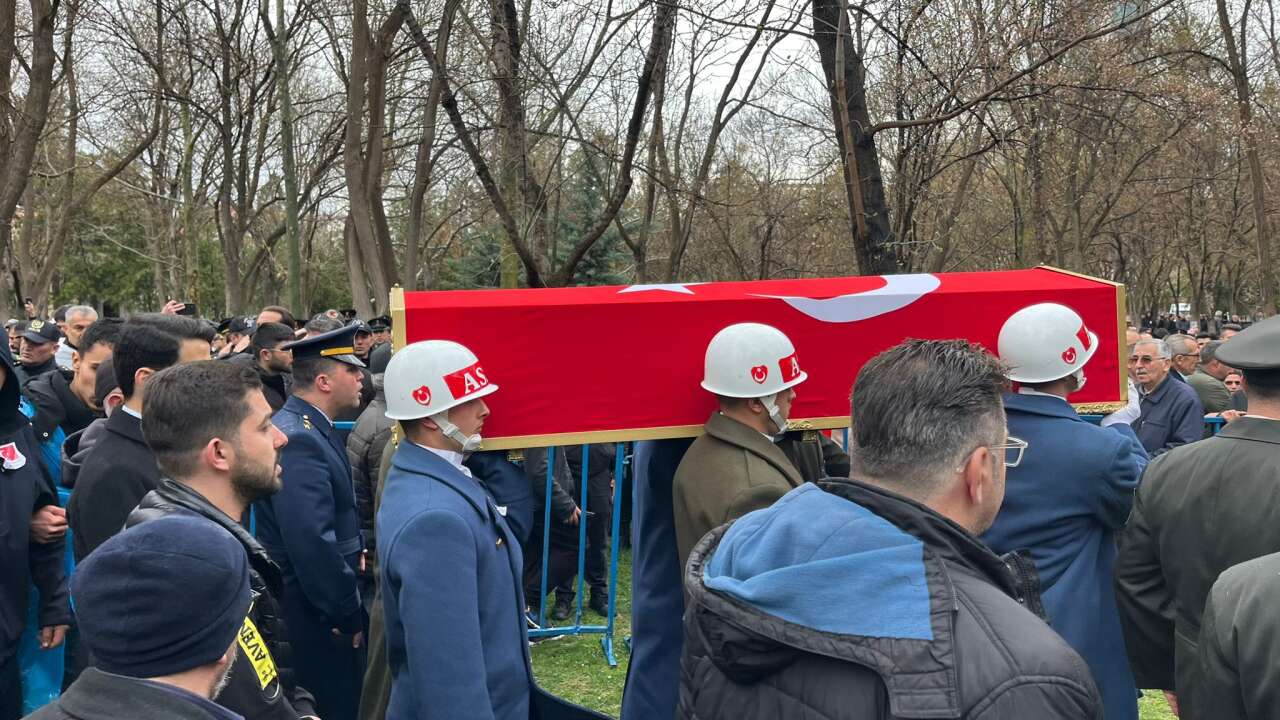 Şehit annesinin feryadı Konya’yı gözyaşına boğdu 25